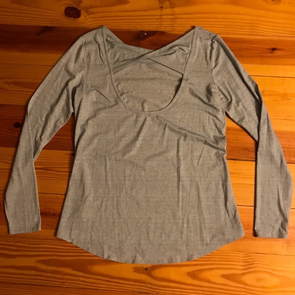 Athleta Light Blue Open Back Long Sleeve Top, EUC, M - Picture 11 of 13